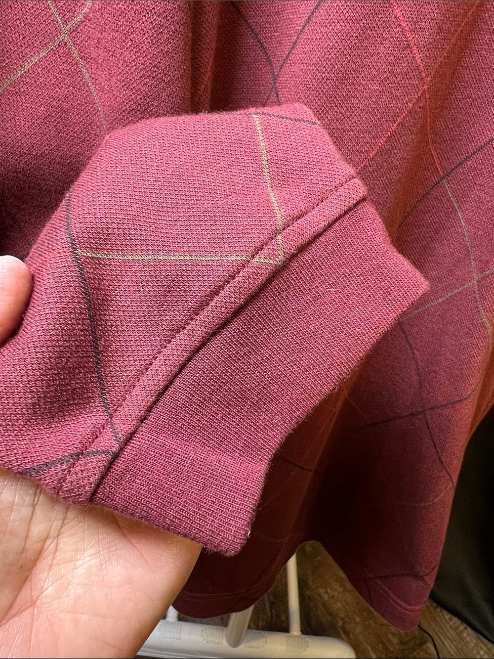 Van Heusen Maroon Long-Sleeve Polo with Subtle Argyle Lines - Picture 4 of 7